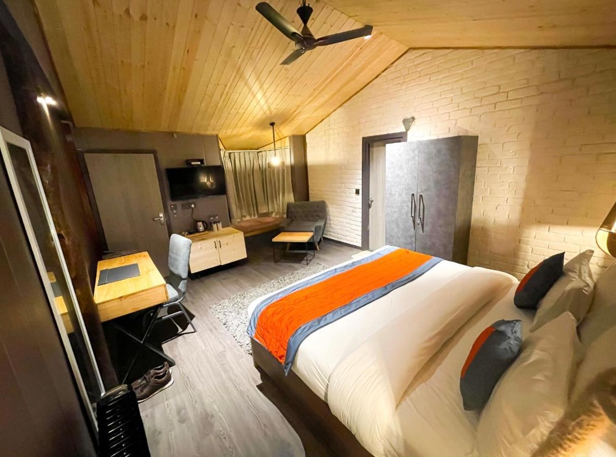 Ayar Jungle Resort Nainital Exteriör bild